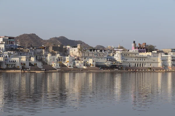 Pushkar cidade no estado indiano de Rajastão — Fotografia de Stock