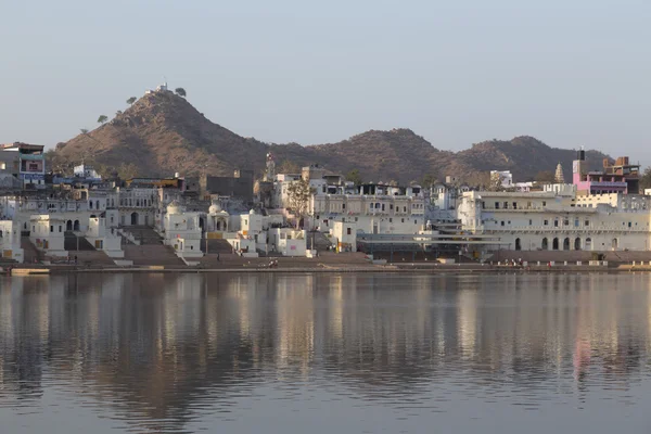 Pushkar stad i Rajasthan i Indien — Stockfoto
