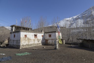 Muktinath Köyü, alt Mustang bölgesinde, Nep yerel evleri