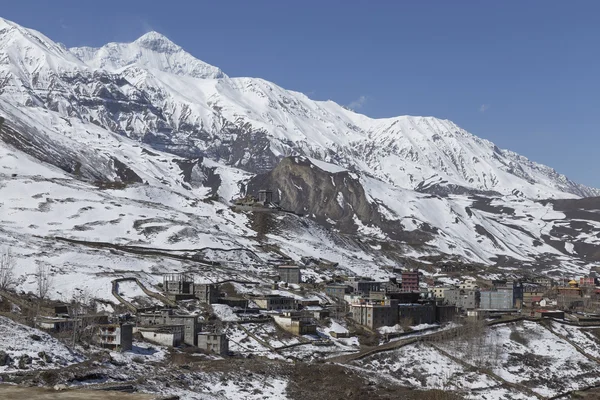 Lokala hus på Muktinath village i lägre Mustang distriktet, Nep — Stockfoto