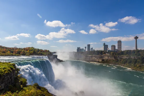 Cascate del Niagara in autunno, Stati Uniti — Foto Stock