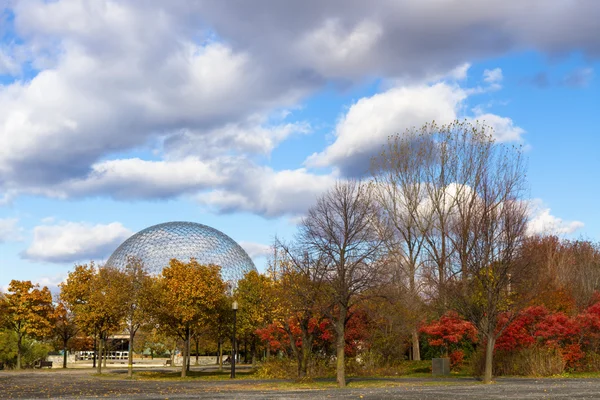 Ciudad de Montreal en otoño, Canadá — Foto de Stock