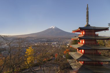 Chureito pagoda Fujiyoshida, Japonya