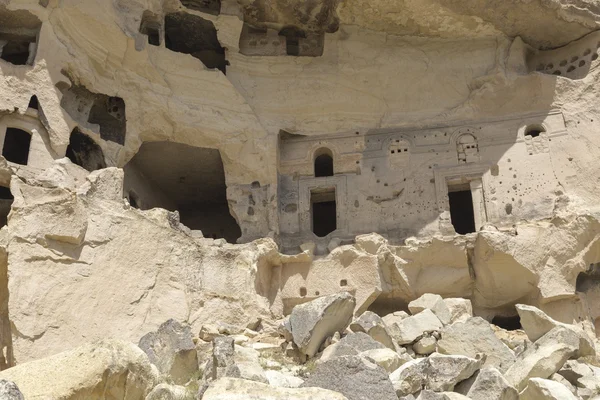 Cavusin casa antigua en Capadocia, Turquía — Foto de Stock