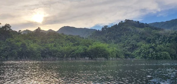 Milford Ses Kuşkulu Ses Dağları Fiyortları Yeni Zelanda Bengoh Vadisi — Stok fotoğraf