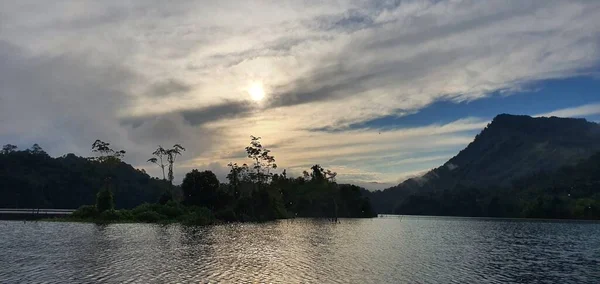 Bergen Och Fjordarna Milford Sound Och Tvivlande Sound Nya Zeeland — Stockfoto