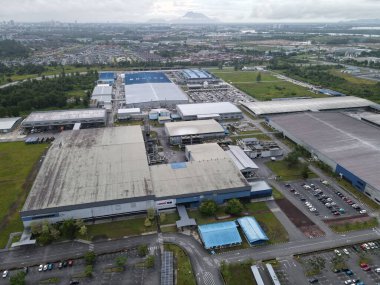 Kuching, Sarawak / Malezya - 14 Kasım 2020: Tüm büyük elektronik, güneş ve yarı iletken santrallerinin bulunduğu Samajaya Işık Endüstriyel Bölgesi