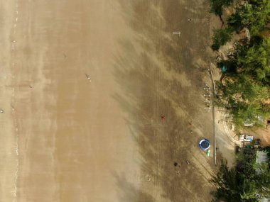 Sematan Sahili ve Sarawak ve Borneo Adası 'nın en güney kısmının kıyı şeridi.