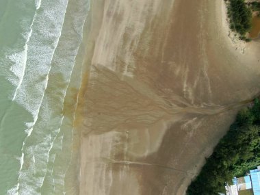 Sematan Sahili ve Sarawak ve Borneo Adası 'nın en güney kısmının kıyı şeridi.