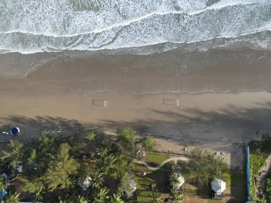 Sematan Sahili ve Sarawak ve Borneo Adası 'nın en güney kısmının kıyı şeridi.