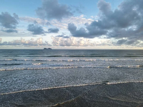 Het Sematan Strand Kustlijn Van Het Meest Zuidelijke Deel Van — Stockfoto