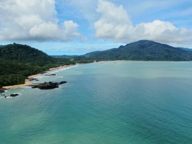 Telok / Teluk Melano Sahil ve Plajı Sarawak ve Borneo Adası 'nın Tanjung Datu bölgesinin en güney ucunda.