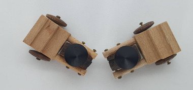 Ahşaptan yapılmış küçük ahşap modellerin yaratıcı çekimlerini kapat, diğer adıyla Simgeler.