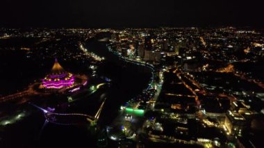 Kuching, Sarawak / Malezya - 8 Mart 2020: Şehrin Tarihi Binaları ve Turist Çekim Alanları