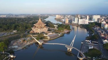 Kuching, Sarawak / Malezya - 8 Mart 2020: Şehrin Tarihi Binaları ve Turist Çekim Alanları