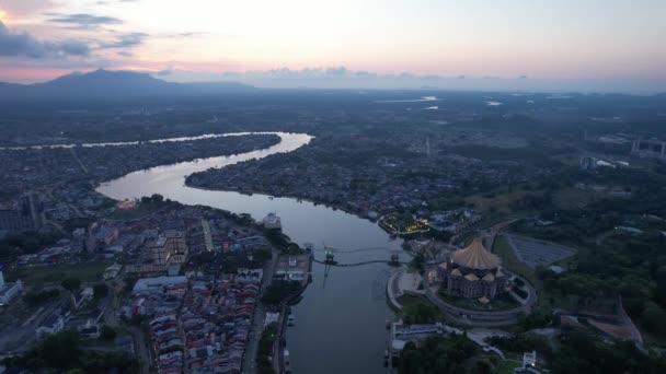 Kuching Sarawak Malezya Mart 2020 Şehrin Tarihi Binaları Turist Çekim — Stok video