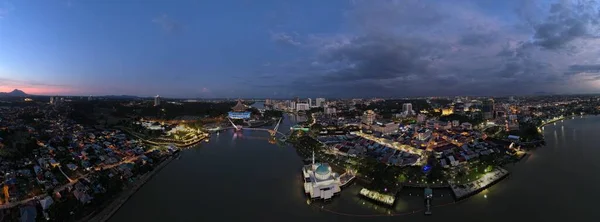 Kuching Sarawak Malezya Mayıs 2021 Kuching Şehrinin Binaları Simgeleri Manzarası — Stok fotoğraf