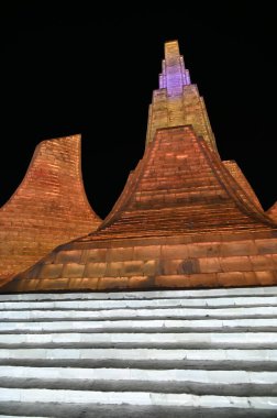 Harbin, Çin 30 Aralık 2025: Uluslararası Harbin Buz ve Kar Festivali