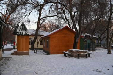 Harbin, Çin 29 Aralık 2025: Harbin sokakları kış boyunca