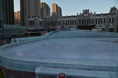 Harbin, Çin 29 Aralık 2025: Harbin sokakları kış boyunca