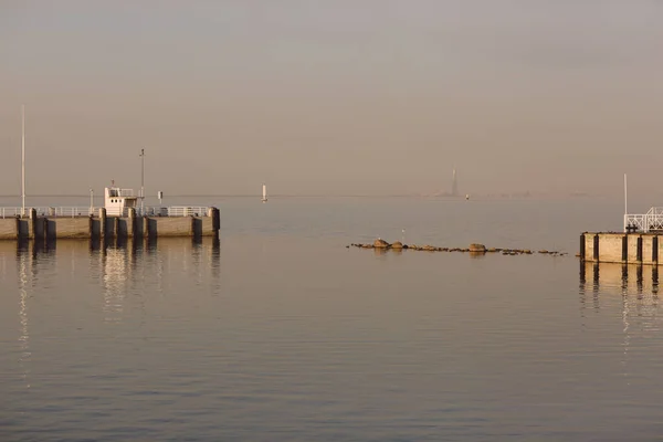 Cais Marinho Para Barcos Iates Contra Pano Fundo Pôr Sol — Fotografia de Stock