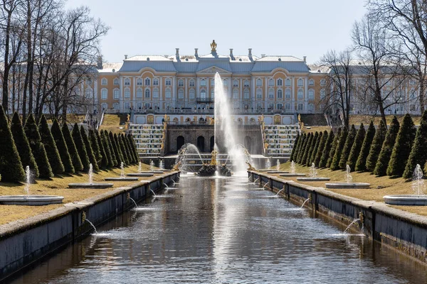 Big Samsonovsky Canal Lower Park Peterhof Russia Peterhof 2021 — Stock Photo, Image