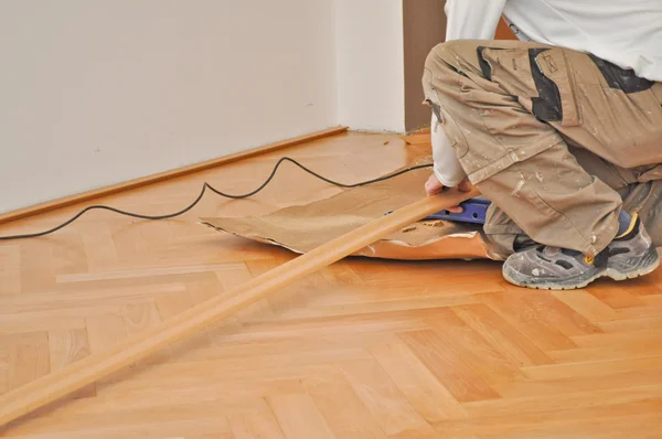 Eski ahşap parke yenileme