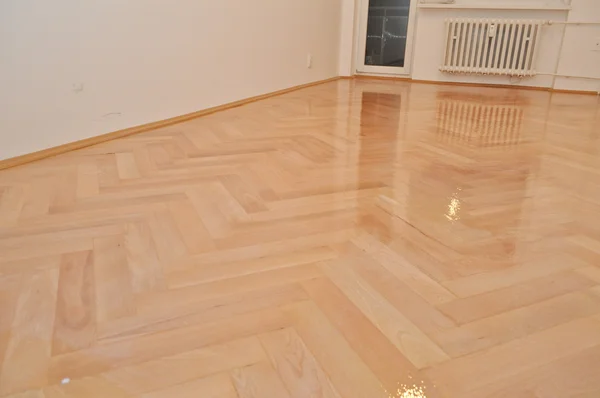 Renovation of wooden parquet — Stock Photo, Image