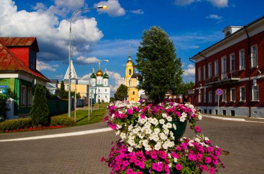 Rusya, Kolomna, 3 Temmuz 2020 - Kolomna Kremlin, kiliseler ve sokaklar.