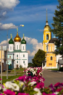 Rusya, Kolomna, 3 Temmuz 2020 - Kolomna Kremlin, kiliseler ve sokaklar.