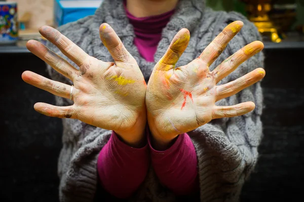 Hands stained with clay and paint. Hands painter and sculptor. C — Stock Photo, Image