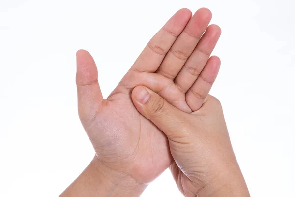 Erkek el masajı yapıyor, beyaz arka plan izole edilmiş. Reklam konsepti için tıbbi ve sağlık hizmeti.