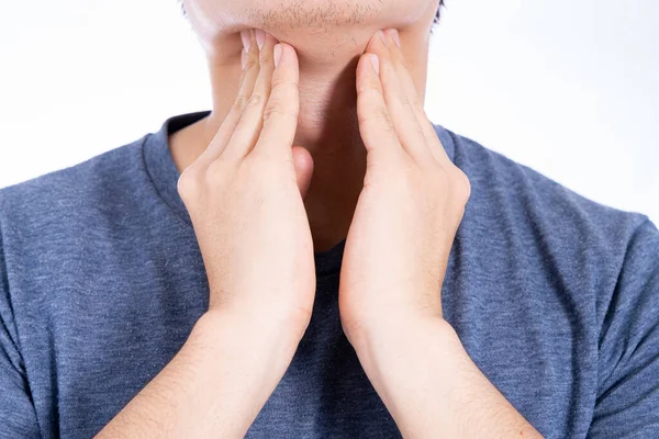 Mano Maschile Toccando Nodulo Tiroideo Medicina Sanità Concetto Pubblicità — Foto Stock