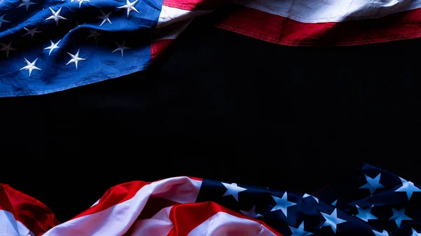 Amerikan Bayrağı Siyah Arka Plana Karşı Anma Başkanlar Gaziler Şçiler — Stok fotoğraf