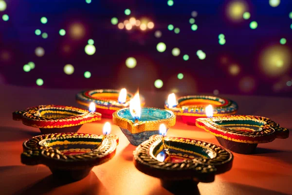 Festival Indio Diwali Lámparas Aceite Diya Iluminado Rangoli Colorido Hindú — Foto de Stock
