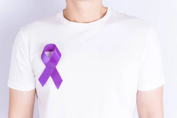 World Cancer Day Purple Ribbon Chest Isolated Grey Background Healthcare — Stock Photo, Image