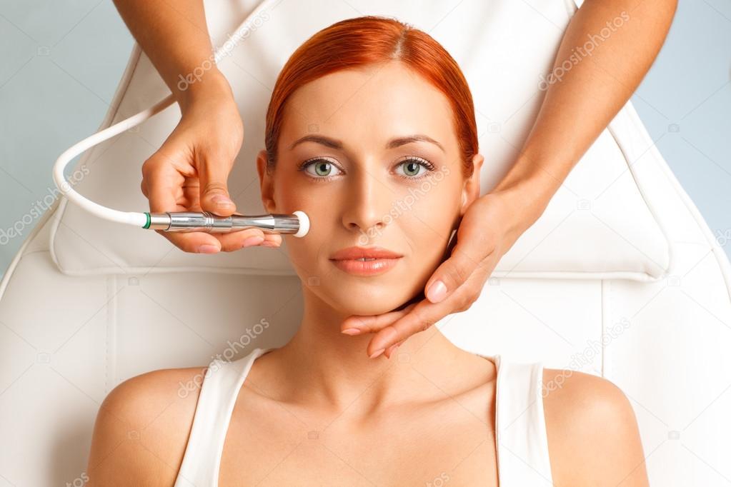 Microdermabrasion procedure