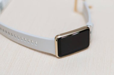 Akıllı fitness saati, her gün için bir alet.