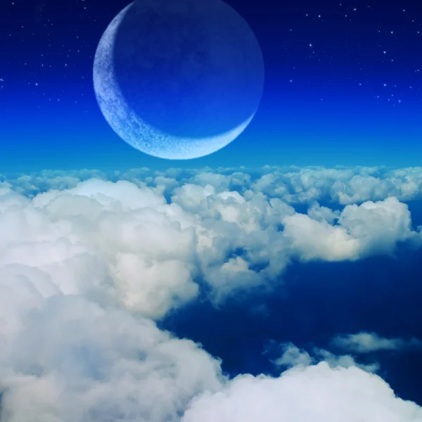 天空、 白云和月亮 图库照片