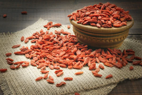 Dry red goji berries in bowl — Stock Photo, Image