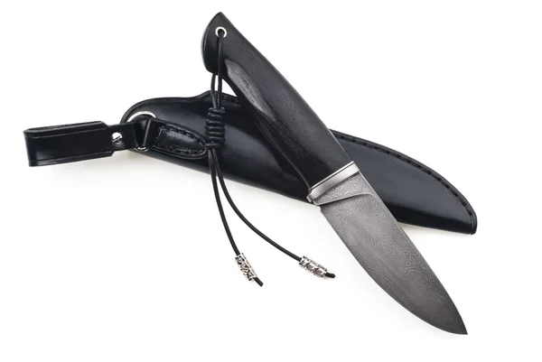 Охотничий нож и ножны — стоковое фото