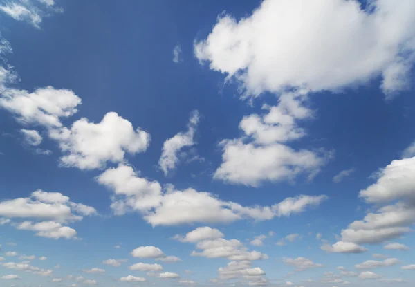 蓝天的云彩 — 图库照片