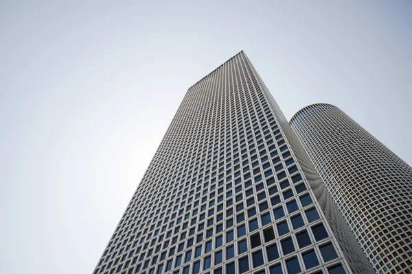 Fachada de arranha-céu moderno — Fotografia de Stock
