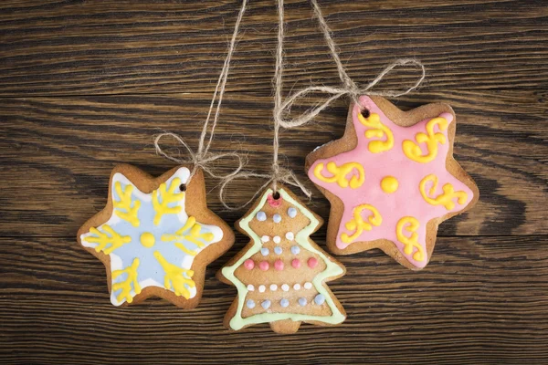 Gingerbread cookies hanging — Stock Photo, Image