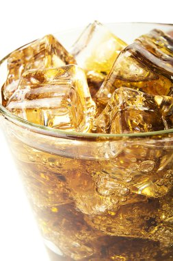 Buz ve kabarcıklar Cola