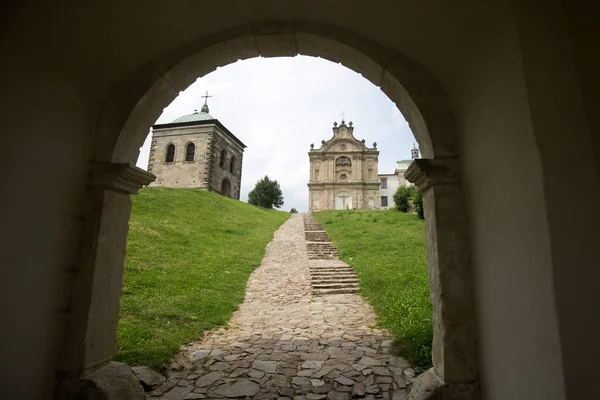 ポーランドの修道院Swiety Krzyz — ストック写真