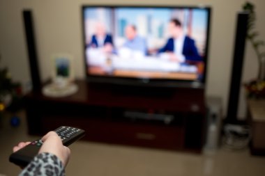 TV ve Uzaktan kumanda tuşuna basarak el