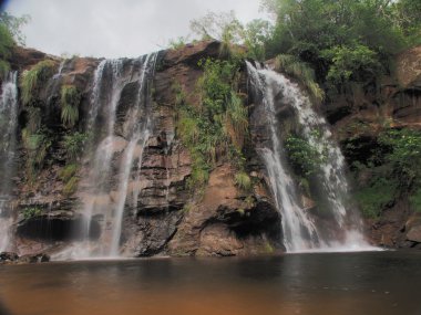 Güney Amerika şelale