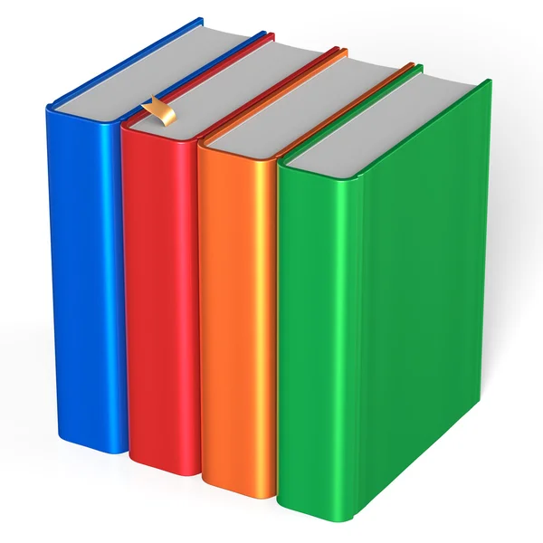 Quatro livros livros livros didáticos estante em branco — Fotografia de Stock