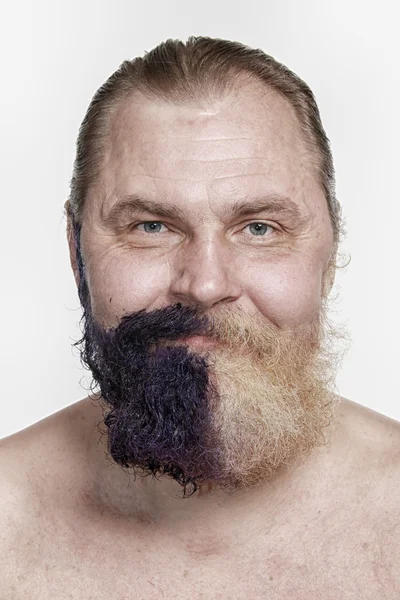 Homme couleur une barbe — Photo